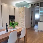 Casa Gianpi Mountain Iseo Hospitality * פיזונייה