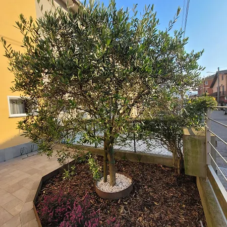 Casa Gianpi Mountain Iseo Hospitality * פיזונייה